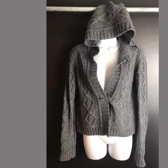 CAbi #610 Chunky Cable Knit Sweater Alpaca Gray - Picture 1 of 12